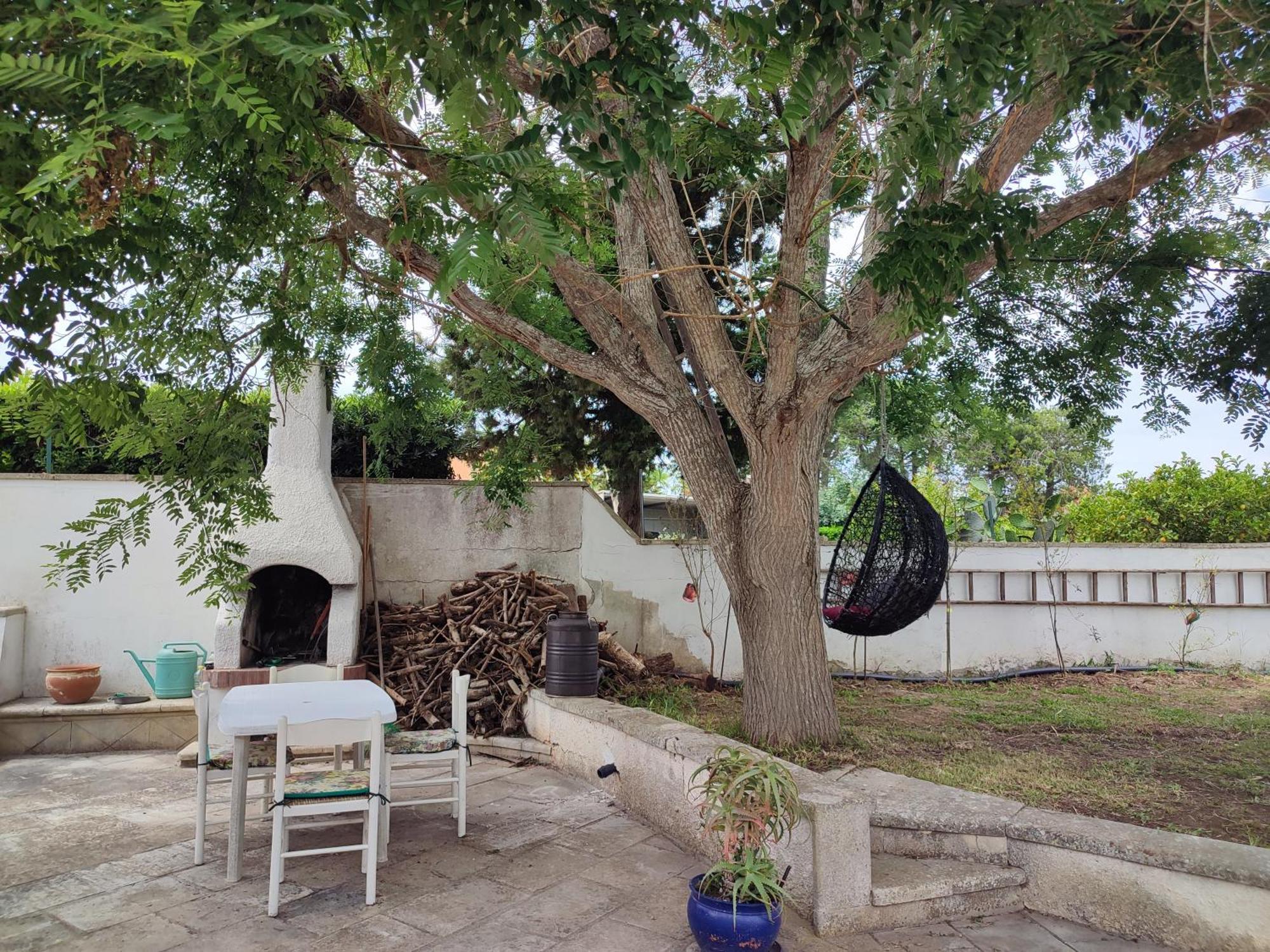 Mamasita Apartment Кутрофиано Екстериор снимка